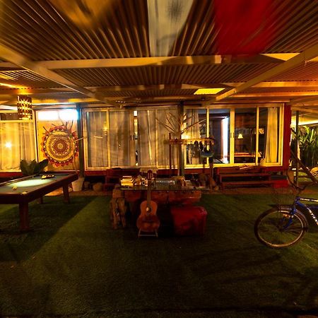 The Spot Hostel Esterillos Bagian luar foto