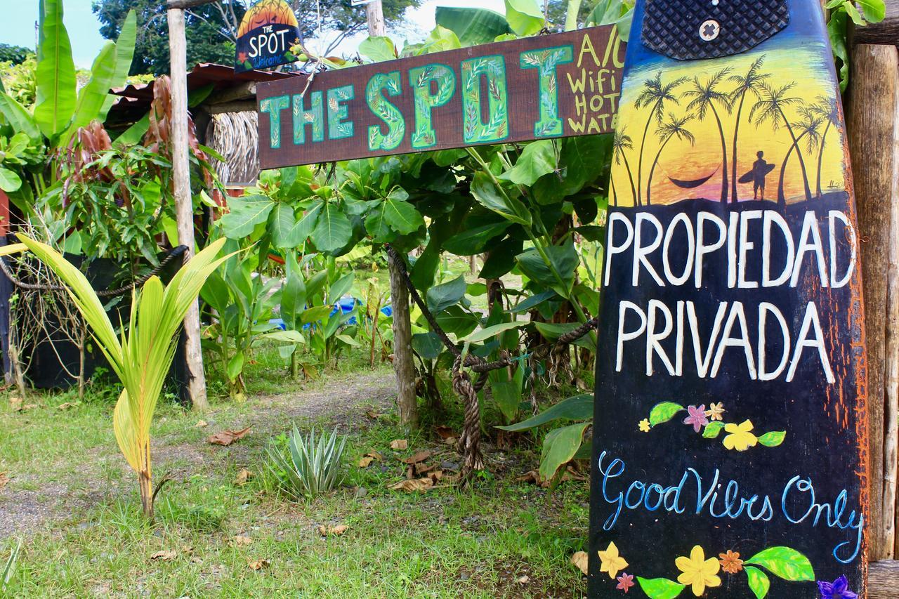 The Spot Hostel Esterillos Bagian luar foto